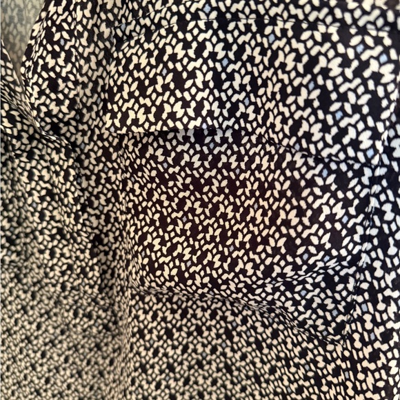 LOFT Patterned Blouse - Picture 4 of 6